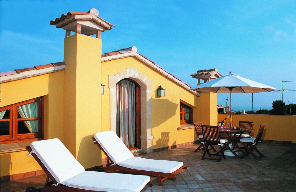 Hotel Restaurante La Masieta เครเชล ภายนอก รูปภาพ