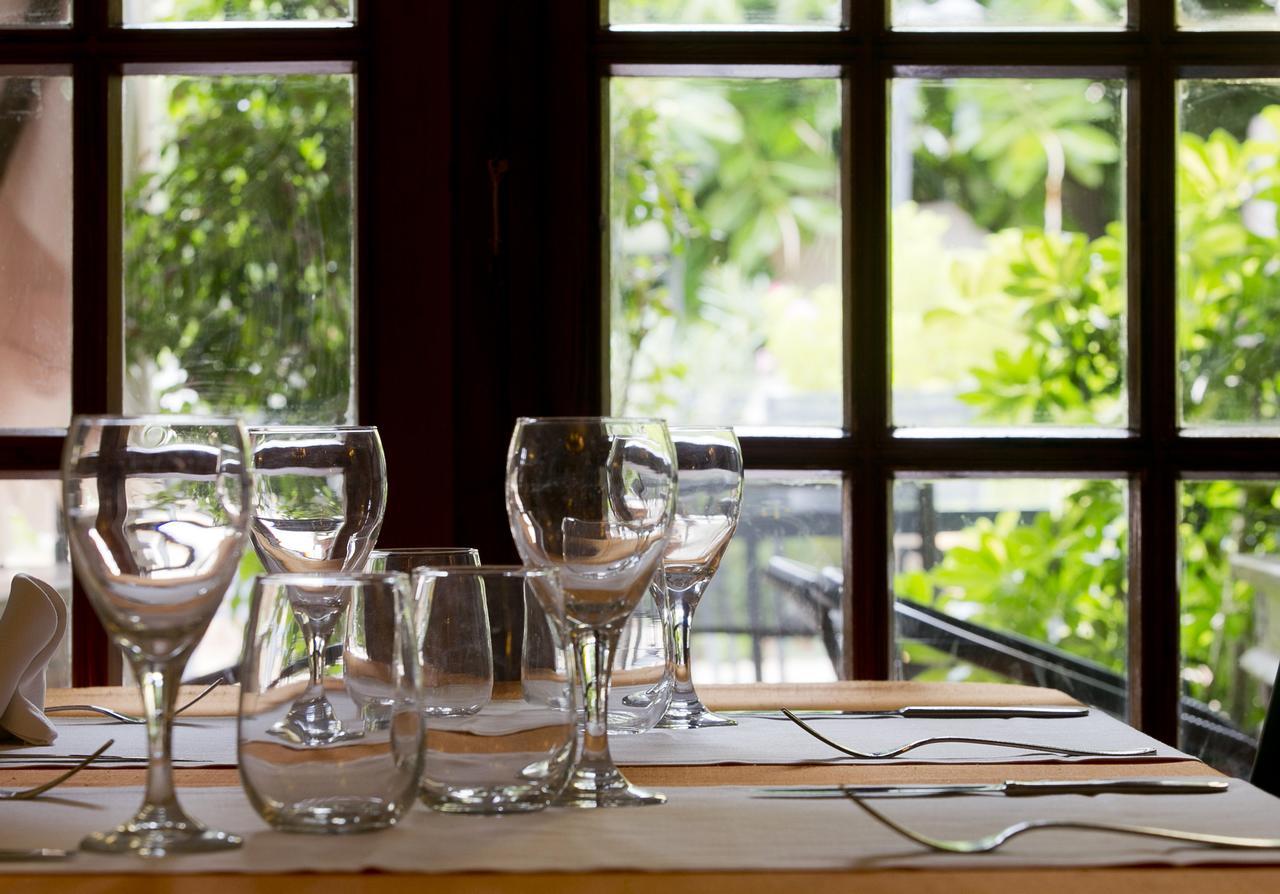 Hotel Restaurante La Masieta เครเชล ภายนอก รูปภาพ